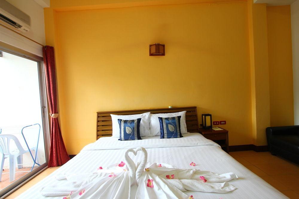 Sea U Honey Hotel Patong Eksteriør billede