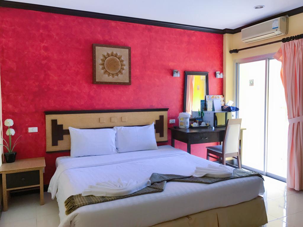 Sea U Honey Hotel Patong Eksteriør billede