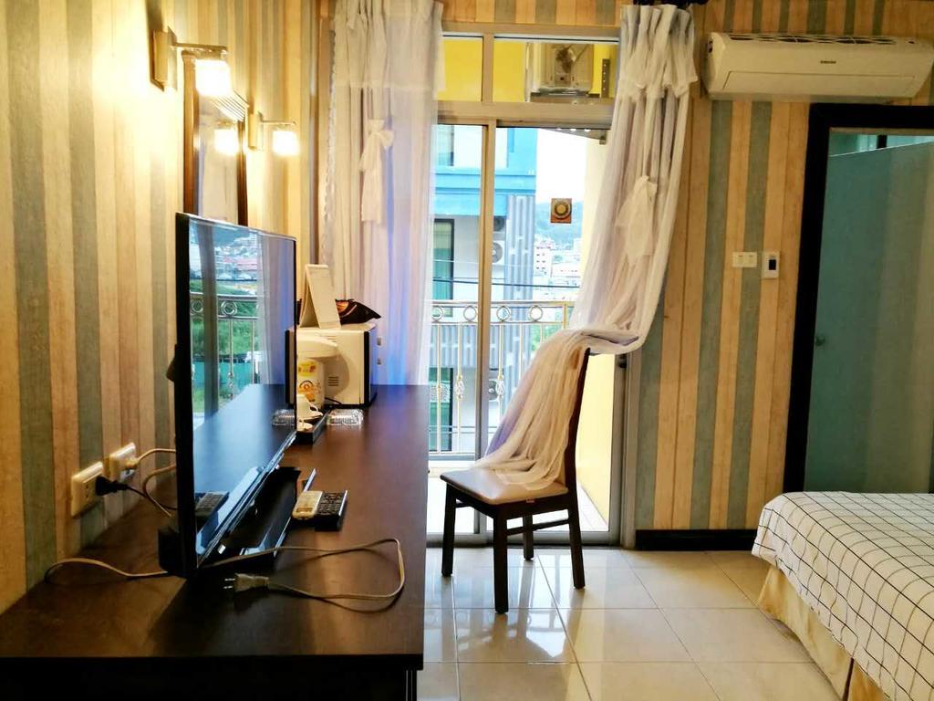 Sea U Honey Hotel Patong Eksteriør billede