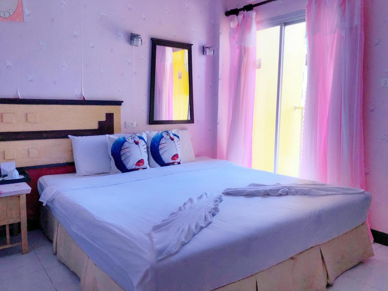 Sea U Honey Hotel Patong Eksteriør billede